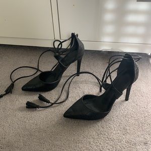 Women’s size 7.5 lace up heels